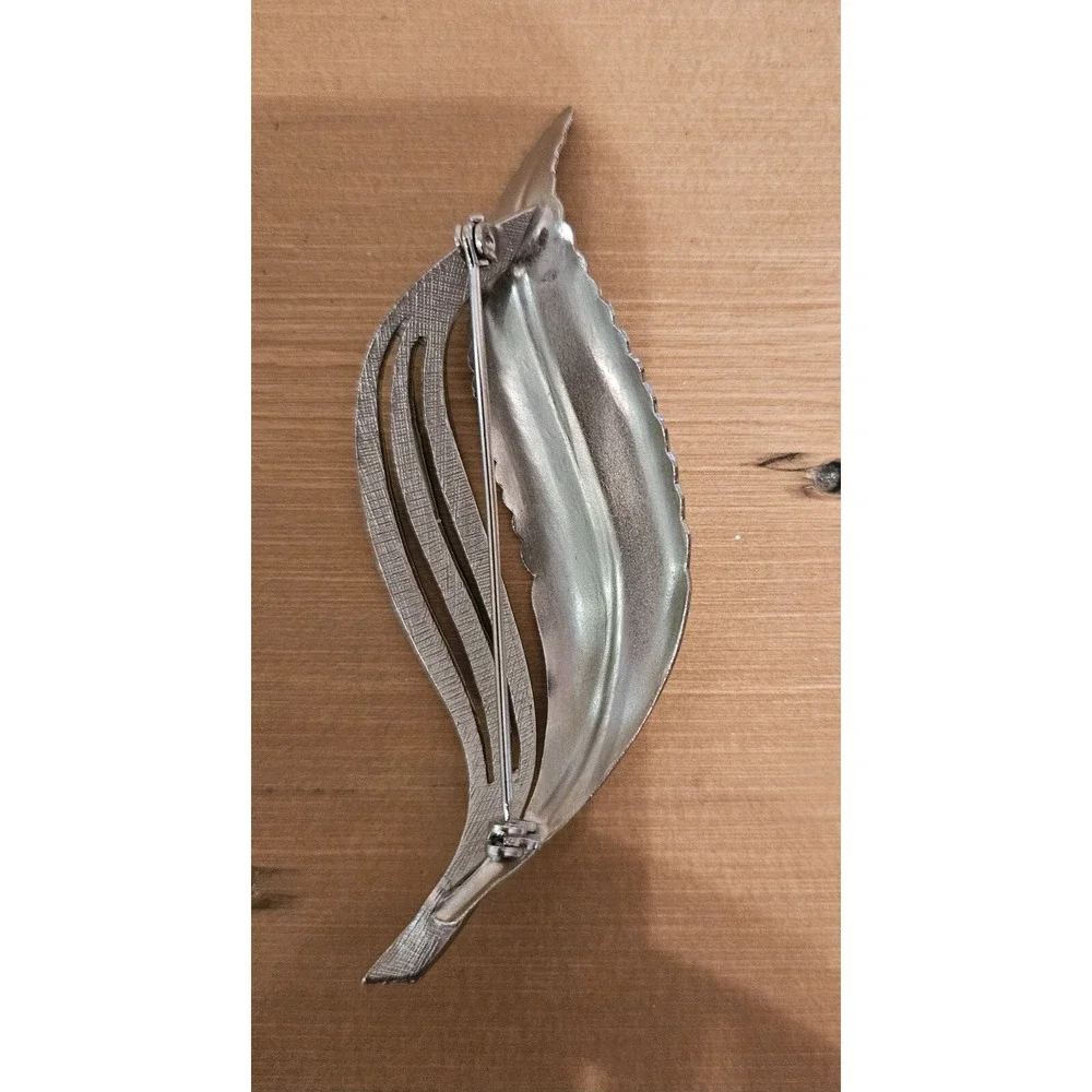 Vintage Silver Tone Large Leaf Textured Brooch Pin Fall‎ Jewelry